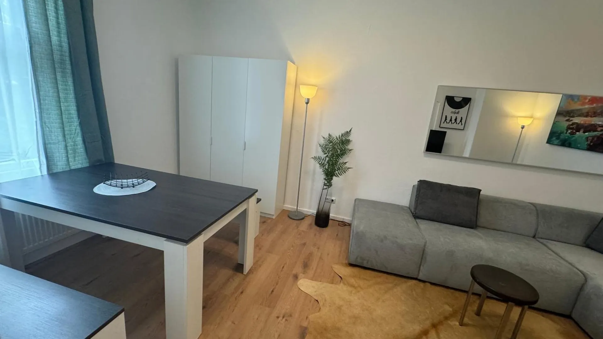 6 Zimmer Wohnung ミュンヘン ドイツ